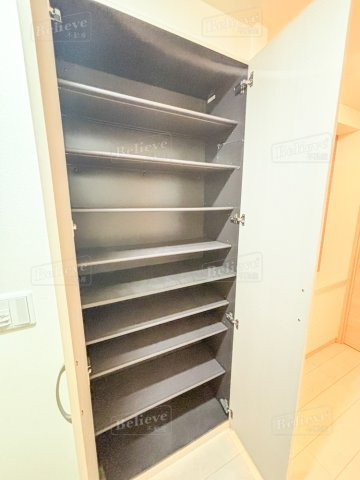 グランドウェルストーンの内装