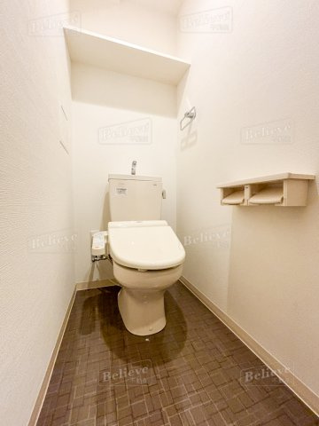 グランドウェルストーンのトイレ|嬉しい温水洗浄便座付きです♪