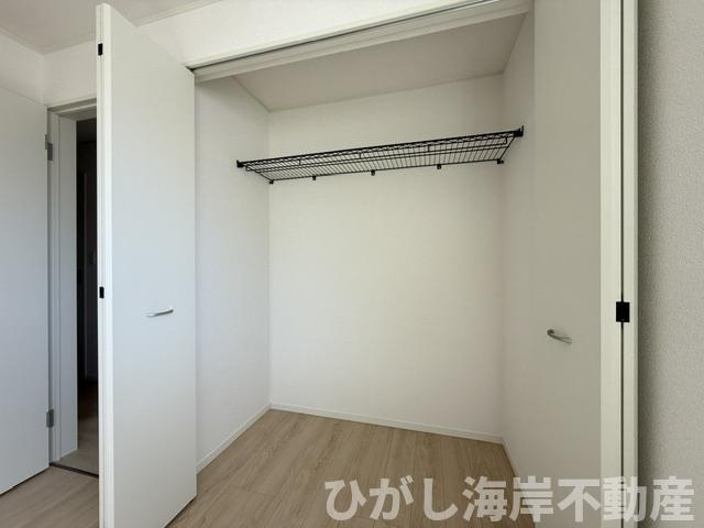 平塚市田村8丁目　新築戸建　全2棟の収納|各居室　収納スペース付き