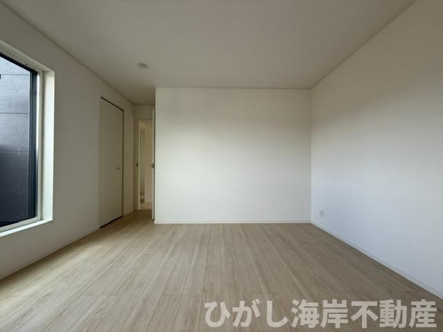 平塚市田村8丁目　新築戸建　全2棟の内装|8.5帖　洋室