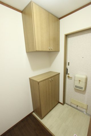 メゾン・ジュンの玄関