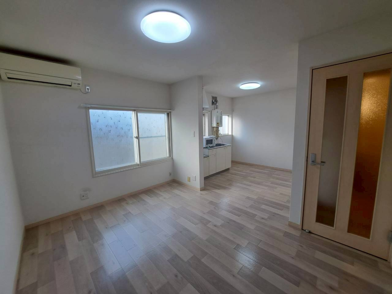 アイビス堀之内南の居間・リビング