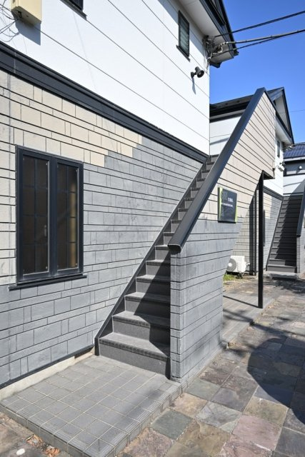 ＯＺ弐番街のエントランス