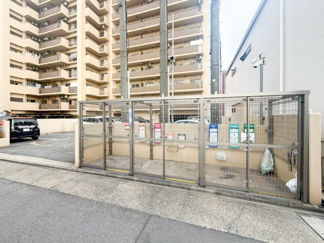 三旺ポートタウンのその他共用部分|ゴミ収納庫
