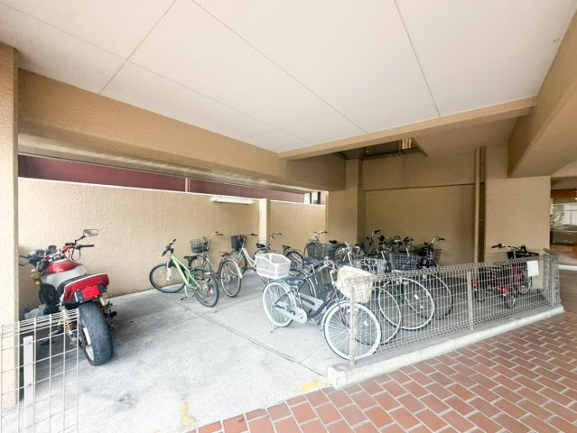 三旺ポートタウンのその他共用部分|自転車置き場