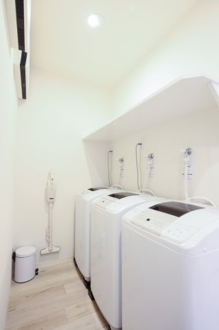 わんにゃんハウス国分寺の設備|ペントハウスにも洗濯機を設置。洗濯が終わったら、そのまま、屋上で洗濯物を干せる、便利な導線も嬉しいで