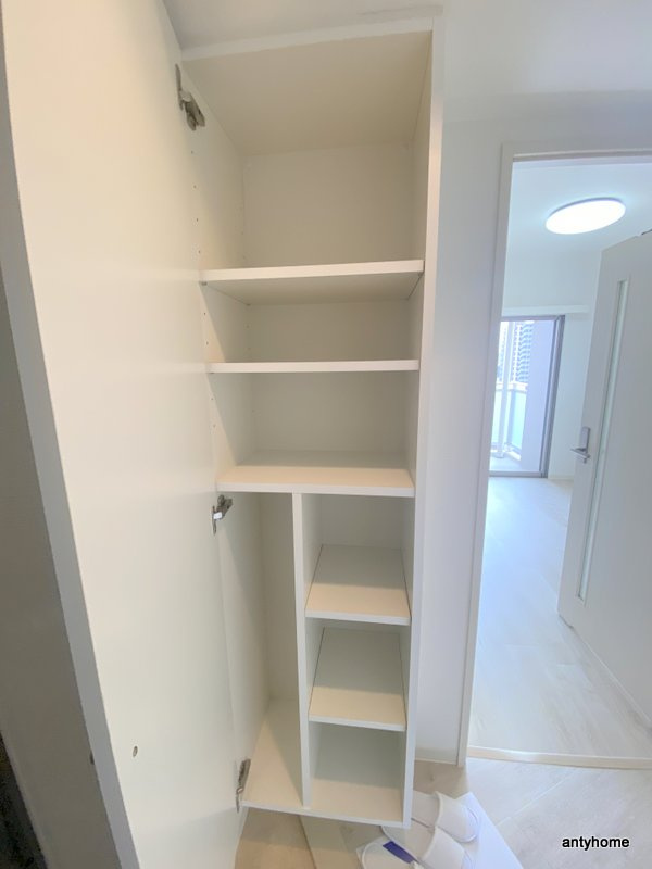 レジディア谷町　仲介手数料無料の収納