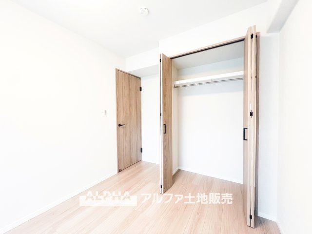 メゾンエクレーレ昭島の収納|【Go filled with memories】
◆ありったけの◆住空間をよりよくするためには大切な収納スペース。時が経ち思い出がここに詰まっていく。