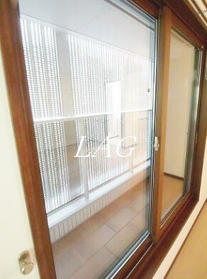 【バルコニー】 | エバーグリーン | バルコニーです。