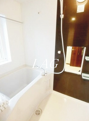 【浴室】 | エバーグリーン | お風呂です。