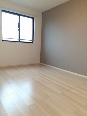 【内装】 | アルカディアⅡ | 明るい色調の室内です