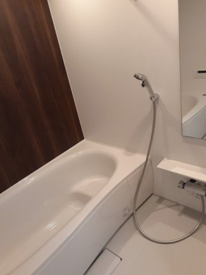 【浴室】 | アルカディアⅡ | お風呂で日々の疲れを落としましょう