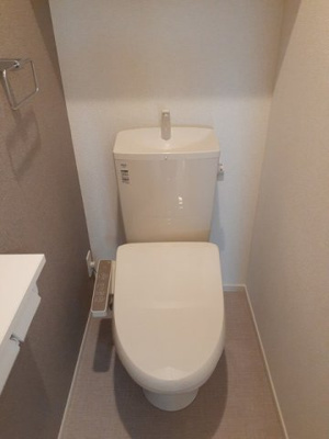 【トイレ】 | アルカディアⅡ | ゆったりとした空間のトイレです