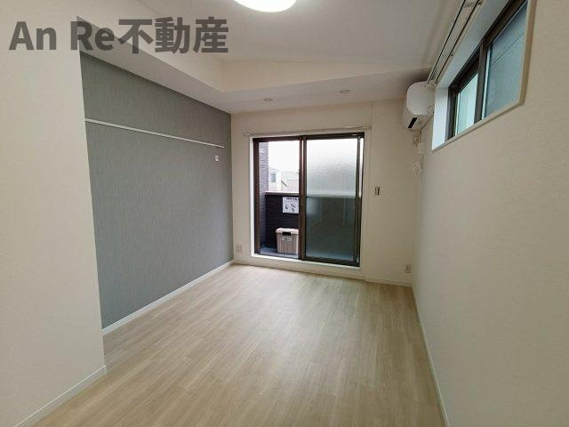 川口市南鳩ヶ谷３丁目のアパートの寝室