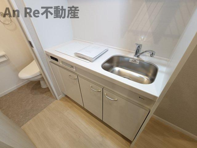 川口市南鳩ヶ谷３丁目のアパートのキッチン