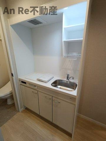 川口市南鳩ヶ谷３丁目のアパートのキッチン
