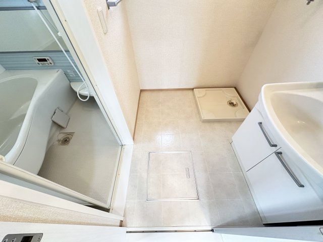 ローズコート北金田の洗面所