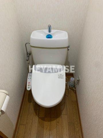 SUNハイツHORIKAWAのトイレ|※室内画像は別号室のもの