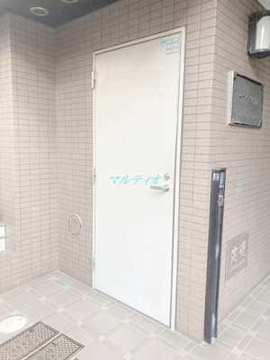  | フローレンス森山