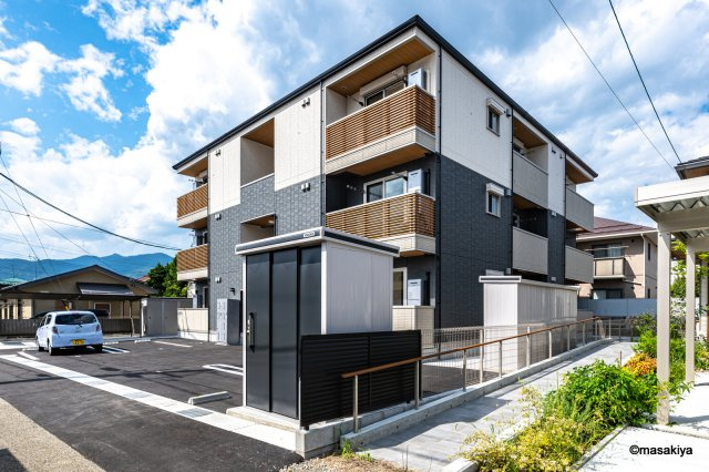 プランタン若里Ⅴの外観