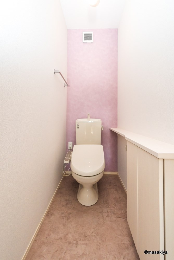 ルージュ 伊勢宮　A棟のトイレ|トイレ　ウォシュレット付