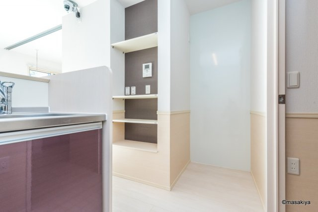 ルージュ 伊勢宮　A棟のエントランス