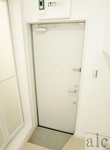 Bell-Bee IKEBUKURO (ベルビー池袋)の玄関|同仕様