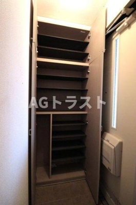 【玄関】 | モンテ・ヴェルジェ