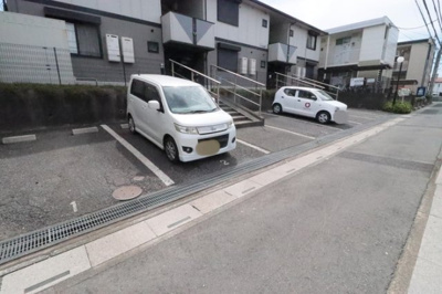 【駐車場】 | モンテ・ヴェルジェ