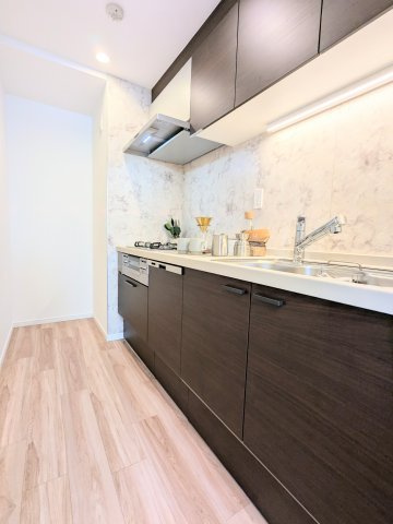 アルカーデンタワー入谷の居間・リビング