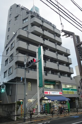 21オギサカ志村坂上の外観