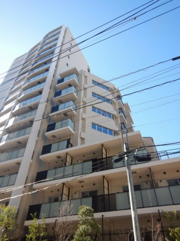 クレヴィア小石川後楽園の外観