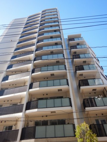 クレヴィア小石川後楽園の外観