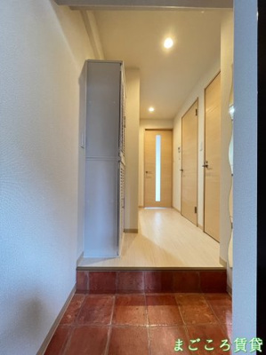 【玄関】 | ルーブルCT難波