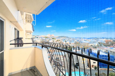 【バルコニー】 | 東急ドエル江田ビレジB棟 | ◆日当たり良好なバルコニー！毎日のお洗濯にも嬉しいですね！