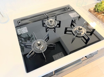 【キッチン】 | 東急ドエル江田ビレジB棟 | ◆毎日使うものだからこそ、料理をする人にとって何口あるのかは重要なポイントですね！