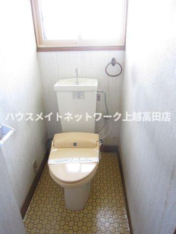 岩木貸家Ⅱのトイレ|２階の洋式トイレ