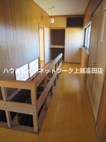 岩木貸家Ⅱのその他|３階の階段周り