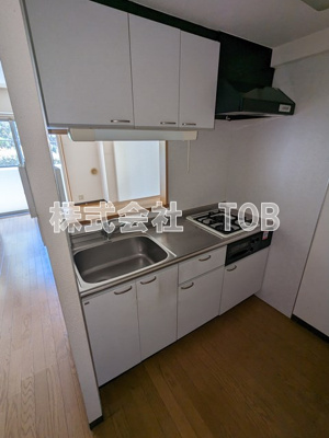 【キッチン】 | エコーヒルズ神代 | ※反転タイプ写真です