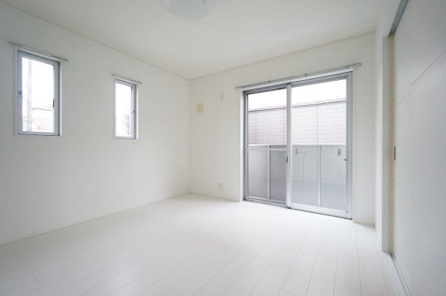 クレールの洋室|お部屋探しは弊社にお任せ下さい！