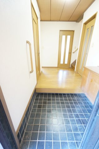 千葉市若葉区みつわ台5丁目賃貸　住友林業レジデンシャル株式会社の玄関|当日の見学大歓迎！