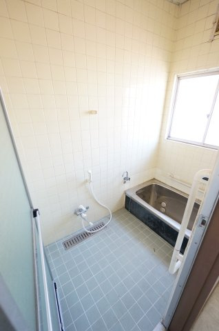 千葉市若葉区みつわ台5丁目賃貸　住友林業レジデンシャル株式会社の浴室|ご見学・ご契約時の送迎可能！