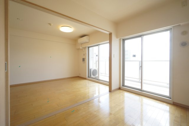 エコロジー千葉みなとレジデンスの洋室|水曜日、営業時間外もご相談ください！