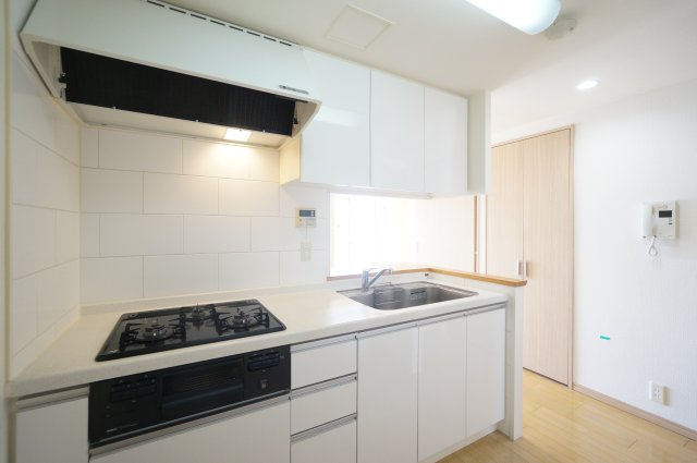 エコロジー千葉みなとレジデンスのキッチン|水曜日、営業時間外もご相談ください！