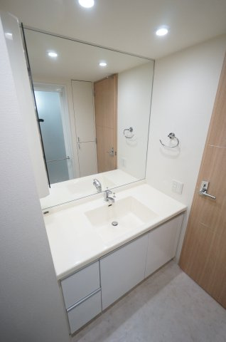 エコロジー千葉みなとレジデンスの洗面所|オンライン対能応可！