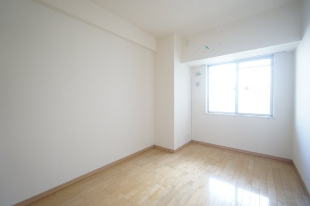 エコロジー千葉みなとレジデンスの洋室|詳細、ご不明点等、お気軽にご連絡ください！