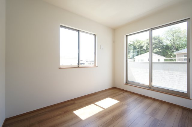 GKタウン9号棟の洋室|諸条件、交渉などお任せ下さい！