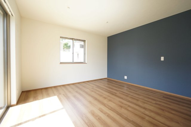 GKタウン9号棟の居間・リビング|オンライン対能応可！