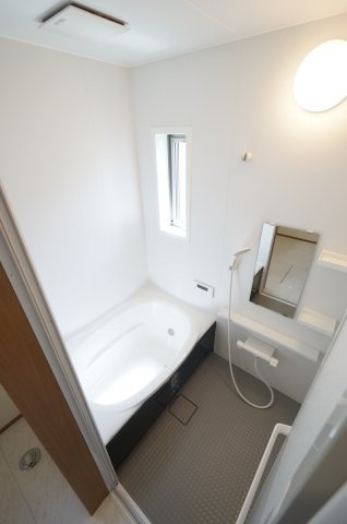 GKタウン9号棟の浴室|ご見学・ご契約時の送迎可能！