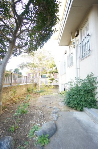 市原市瀬又貸家の庭|お電話でのご予約がスムーズです！